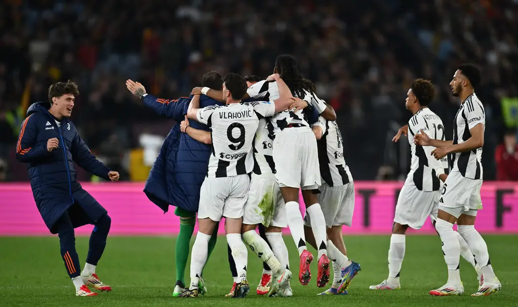 九游游戏平台尤文图斯发布备战花絮，冲刺阶段门线救险，意大利杯任务艰巨，轮换策略成焦点的简单介绍