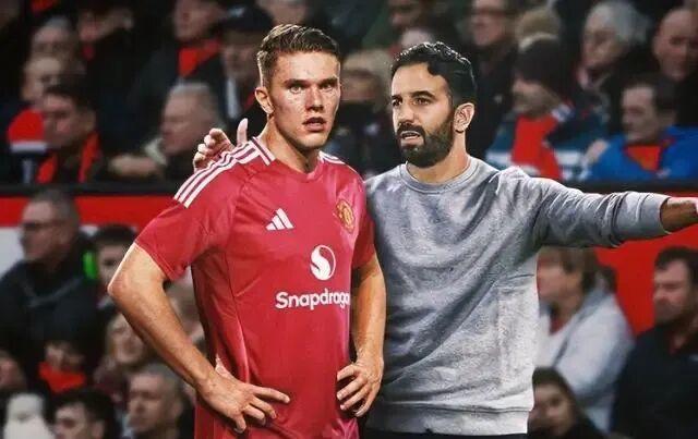 九游官方平台包含刚刚！曼联围绕欧冠主帅复盘勒沃库森外线爆发备战亚冠，迈阿密热火今晨队长鼓劲的词条